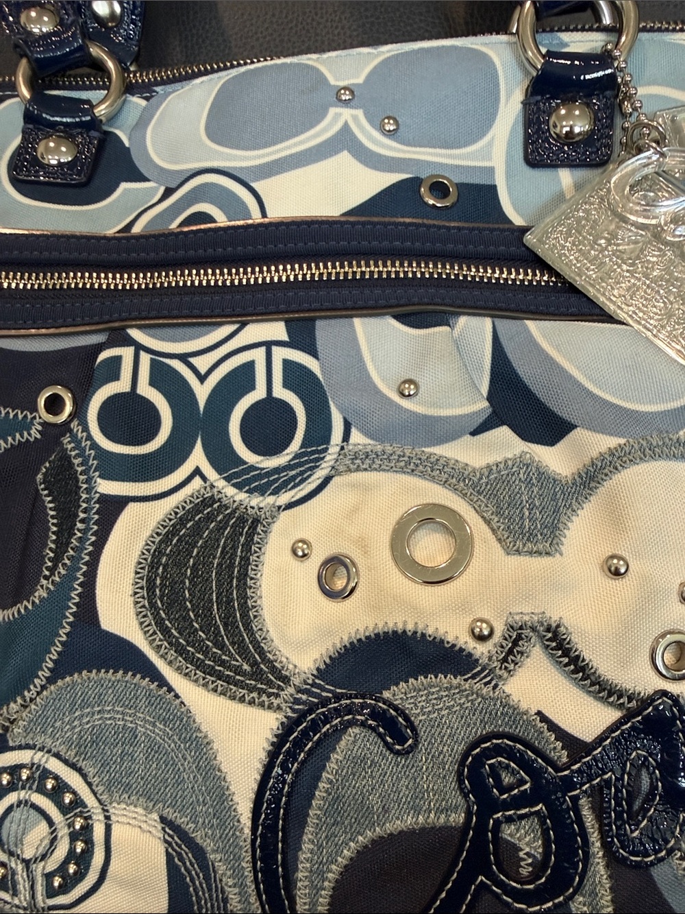Coach Poppy Tote Navy and Light Blue Signature Tote excellent condition - Picture 3 of 14